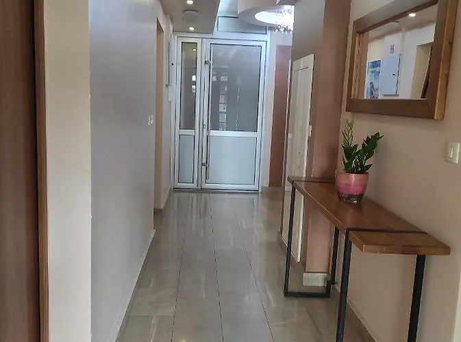 דירה Cozy K With Kitchen & Wifi In Heart Of *