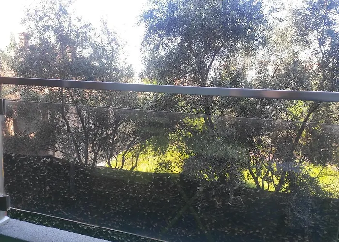 דירה Cozy K With Kitchen & Wifi In Heart Of