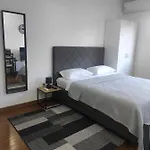 Cozy K With Kitchen & Wifi In Heart Of * Подгориця